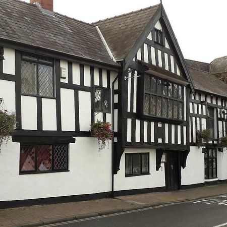 Queens Head Inn Monmouth Extérieur photo